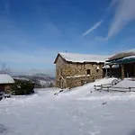 ベッド・アンド・ブレックファスト Le Mont De La Source