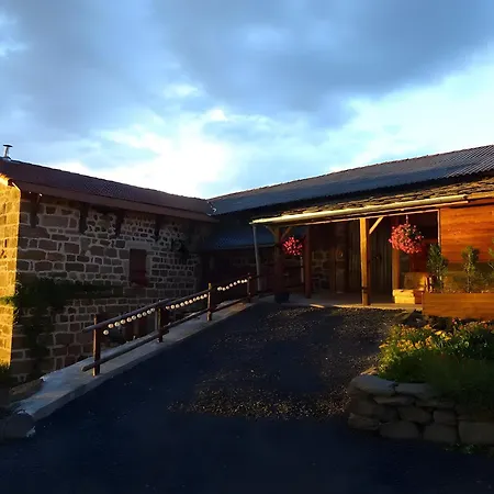 Couette-café Le Mont De La Source