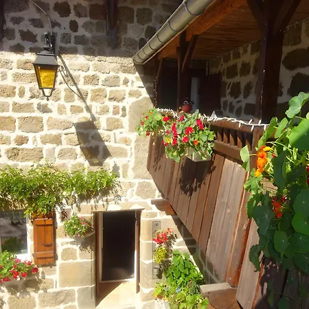 Le Mont De La Source