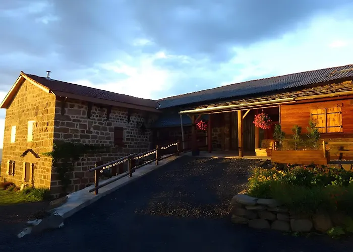 Couette-café Le Mont De La Source