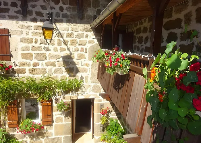 Couette-café Le Mont De La Source Lafarre (Haute-Loire)