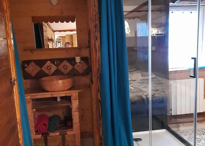 Le Mont De La Source 3*