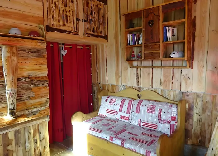 Le Mont De La Source Lafarre (Haute-Loire)